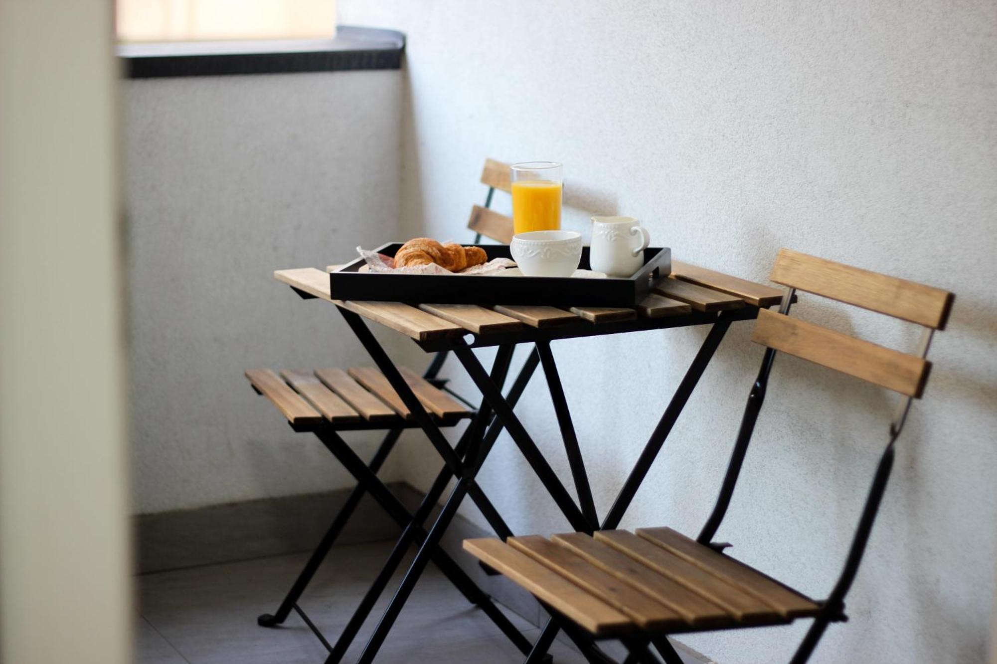 Gabi - Chic Apt With Parking Close To Veranda Mall ブカレスト エクステリア 写真